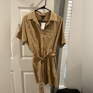 Linen banana republic dress with belt: never worn